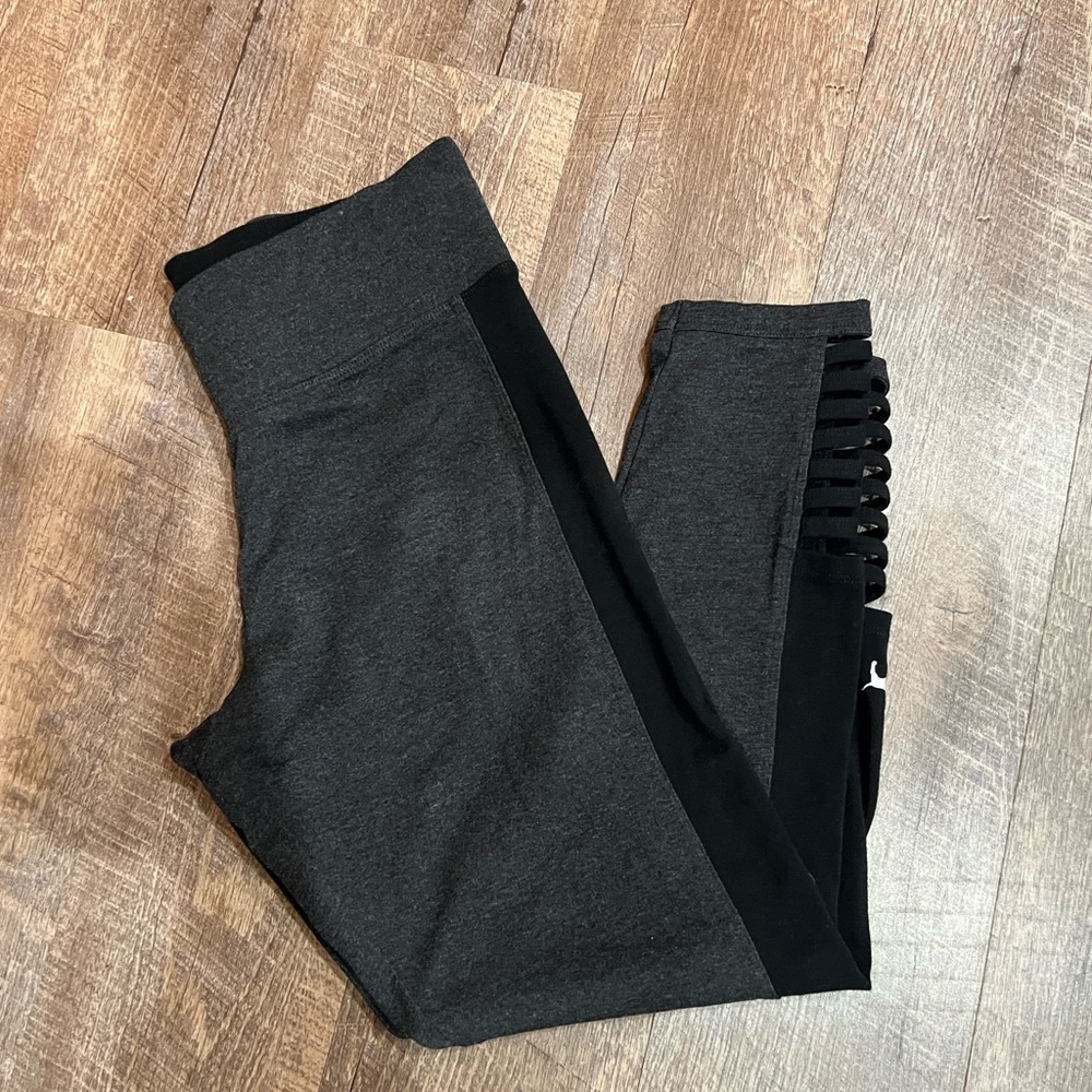 Victoria’s Secret PINK Women’s Yoga Leggings Size M